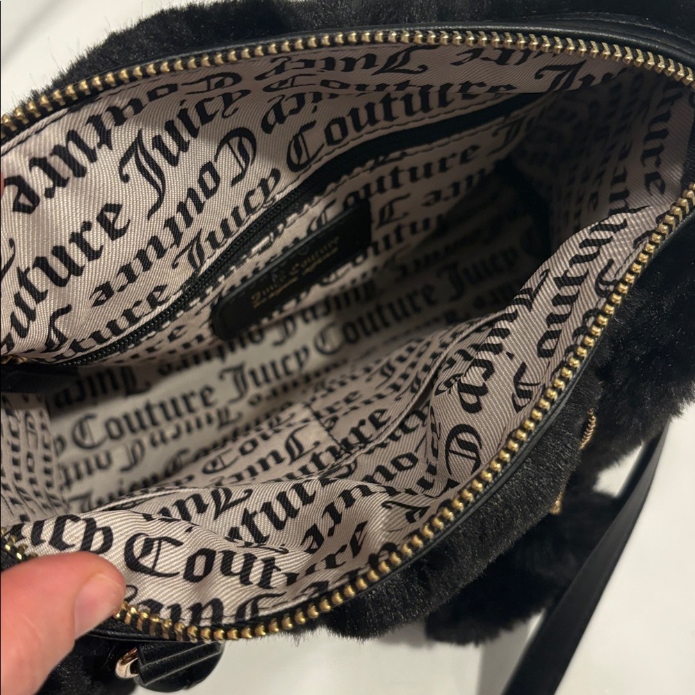 Black Juicy Couture ‘Lets Get Cozy’ Fuzzy Satchel Crossbody Bag - Picture 7 of 7